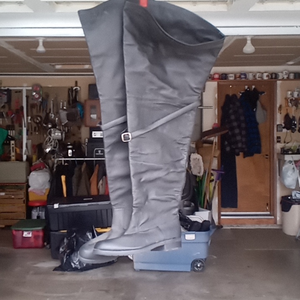 Men's thigh boots